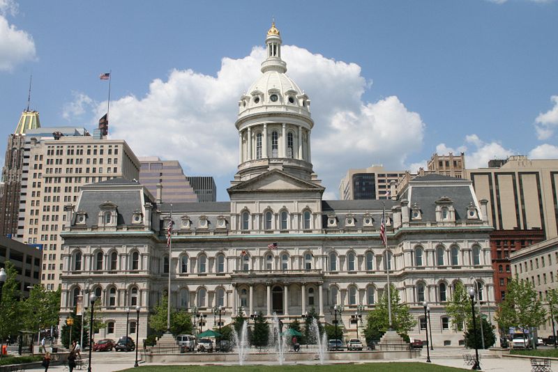 800px-1city_hall_baltimore0402